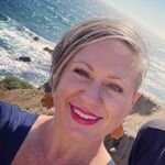 Dr. Erin Hartnett