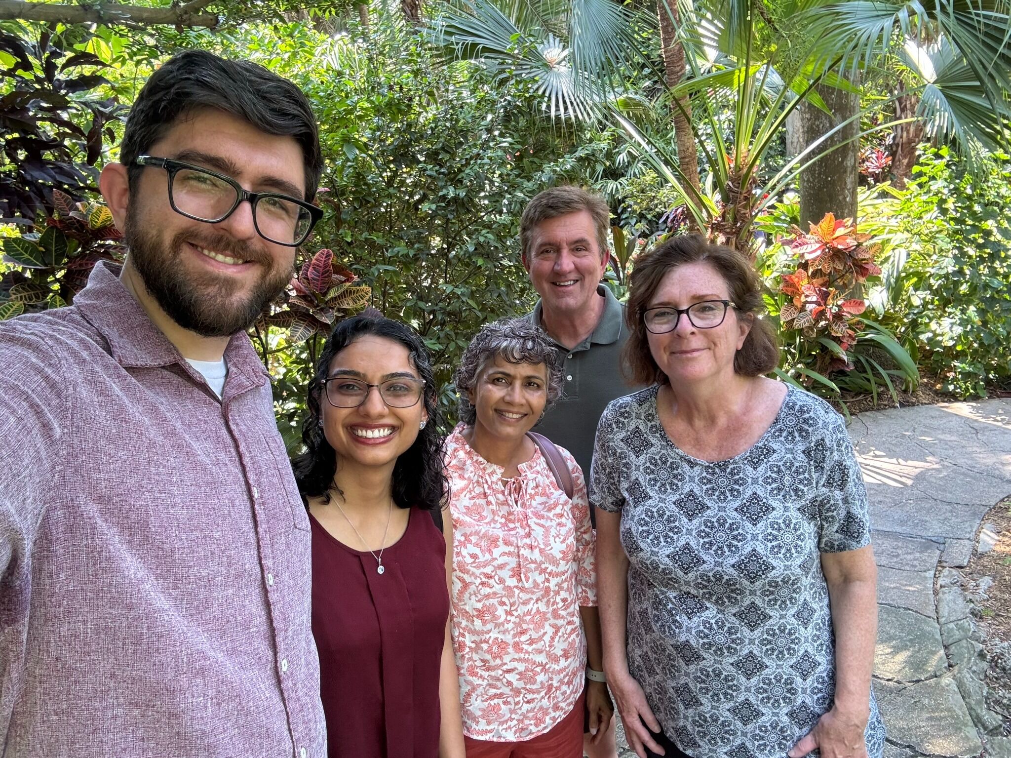 Picture of Families met at a beautiful garden in Florida