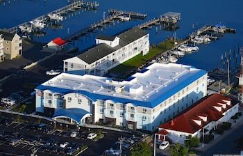 Picture of Marina Bay Hotel & Suites