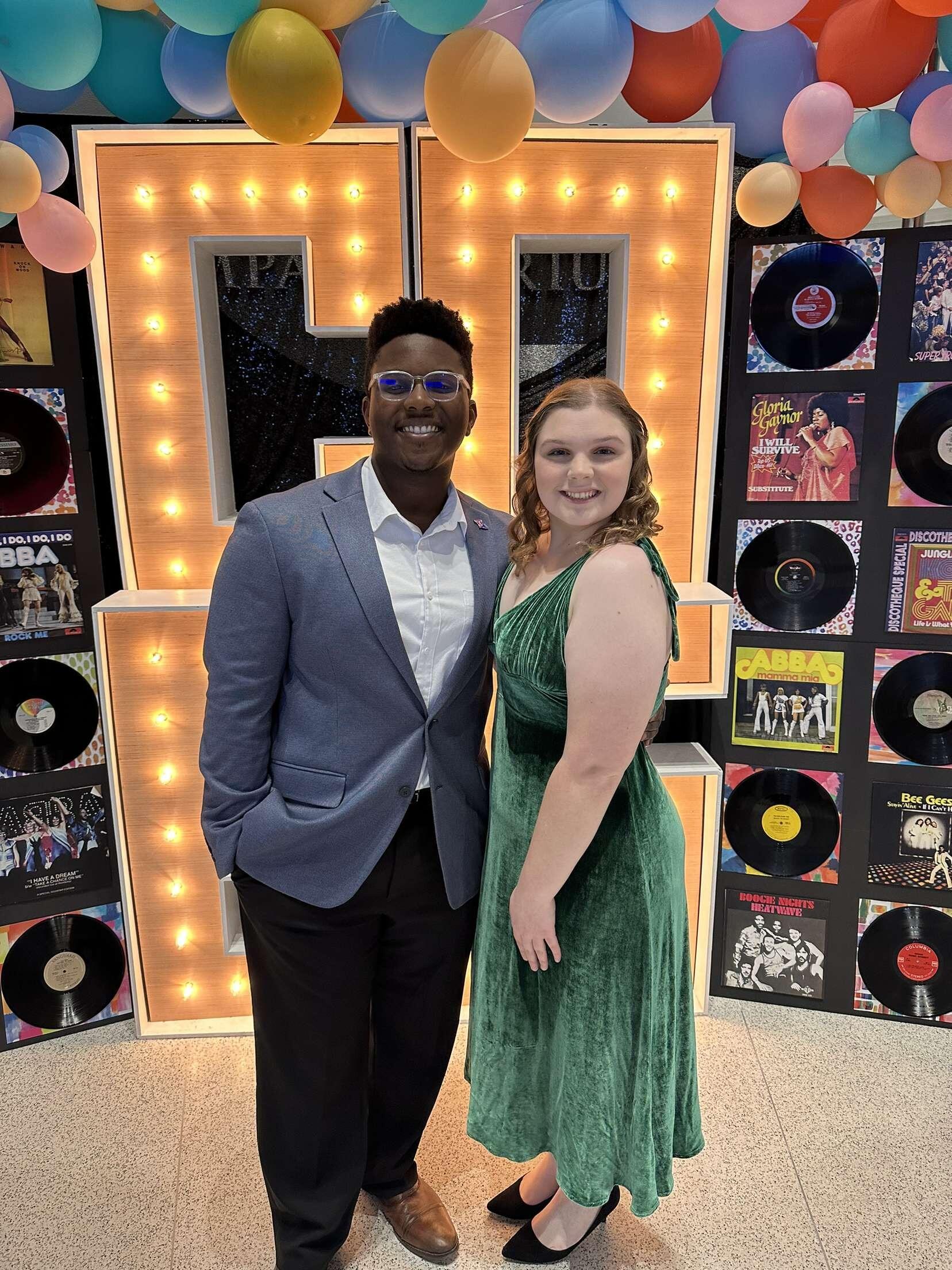 E&S Ball