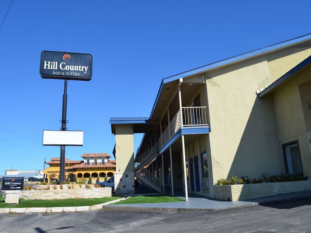 Picture of Hill Country Inn & Suites