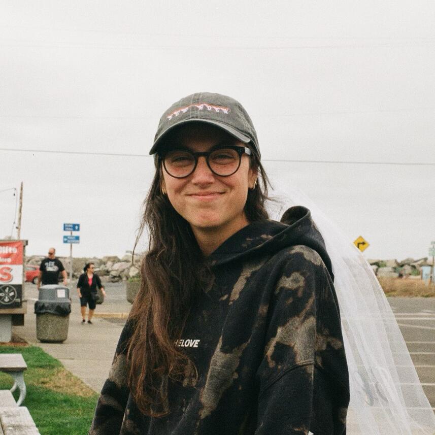 Greta Lozada Knebel