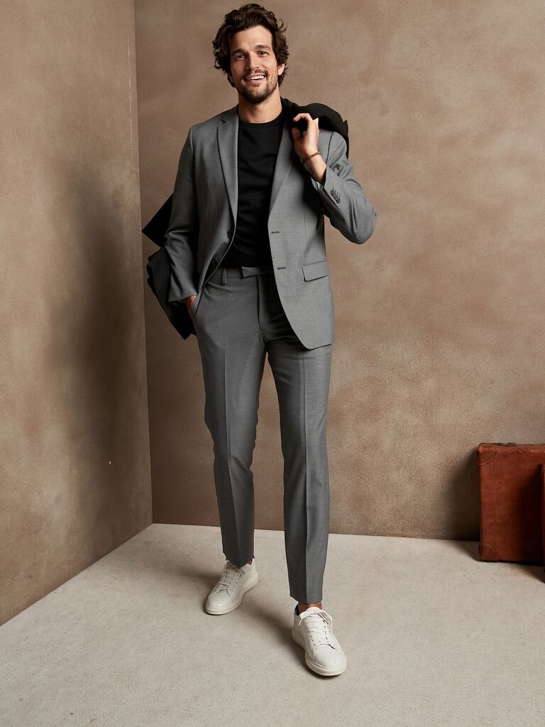 Gray suit for a rehearsal dinner from Banana Republic. 