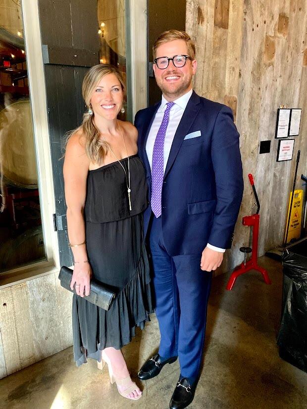 Wedding of Alex and Emily - cheers!

📍Cincinnati, OH