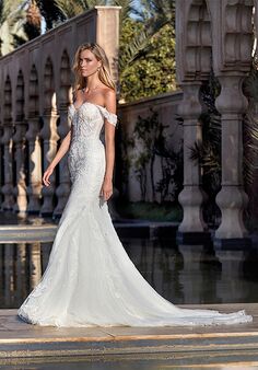 PRONOVIAS KENAI Mermaid and Trumpet Wedding Dress