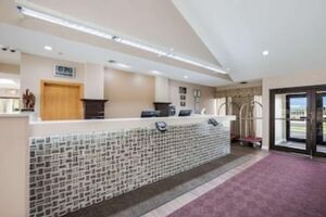Picture of Courtyard Inn and Suites
