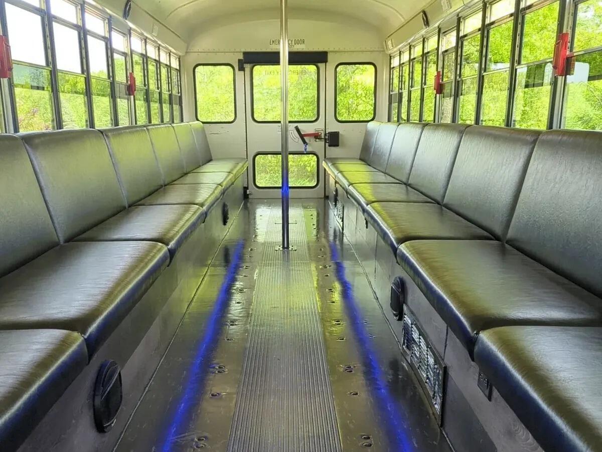 Picture of Carlson Lines 