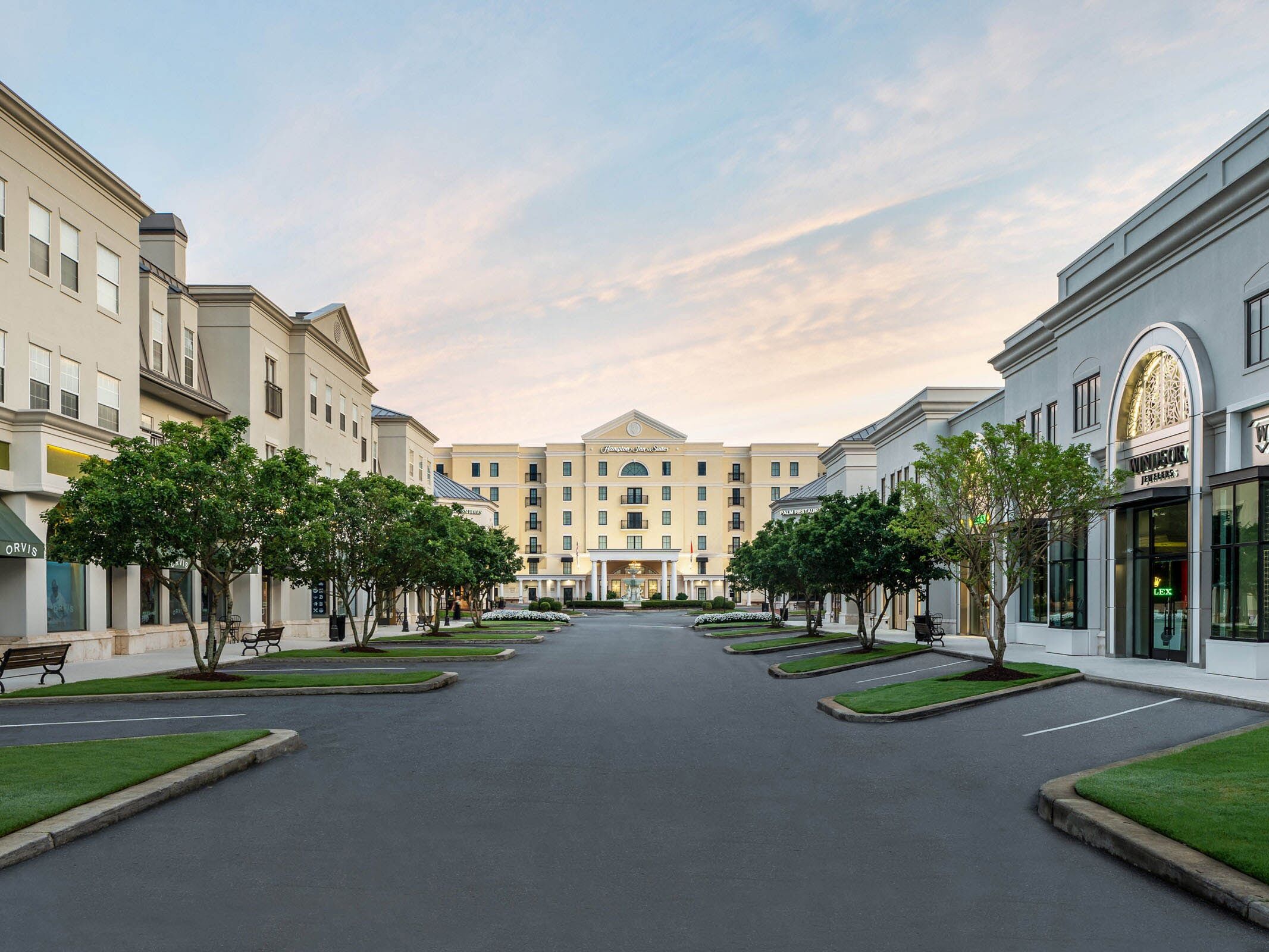 Picture of Hampton Inn & Suites Charlotte/SouthPark at Phillips Place