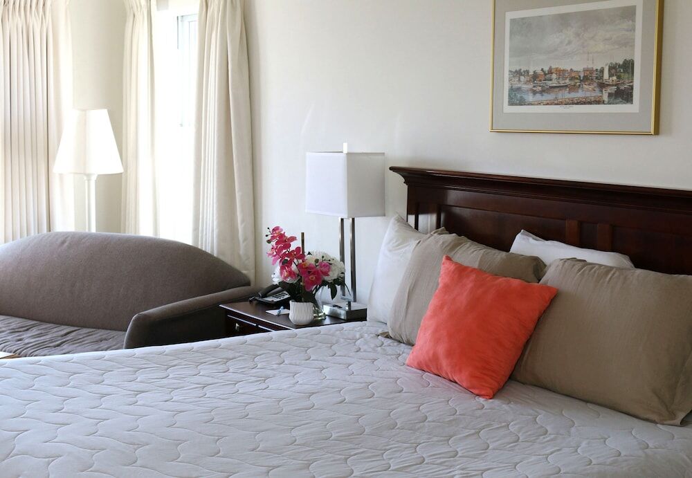 Picture of Camden Riverhouse Hotel