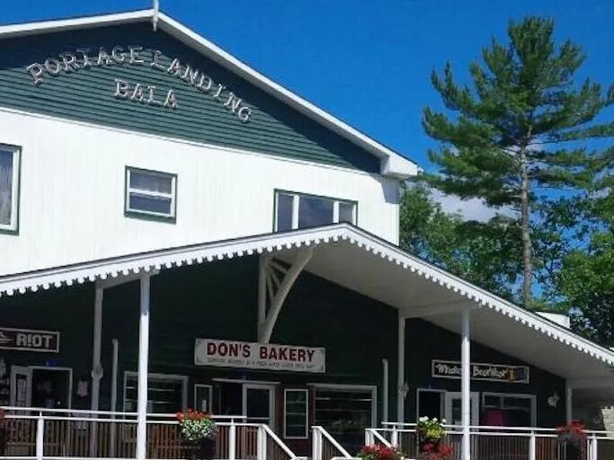 Picture of Don's Bakery