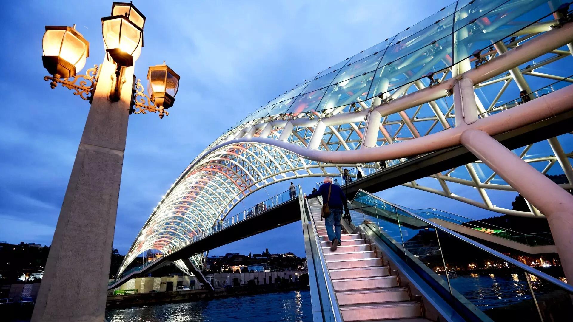 Picture of Bridge of Peace