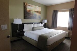 Picture of Island Suites