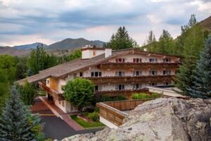 Picture of Knob Hill Inn