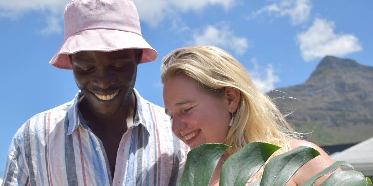 Betsy & Tanaka Home Page Banner