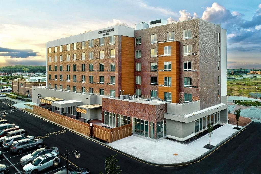 Picture of Courtyard North Brunswick