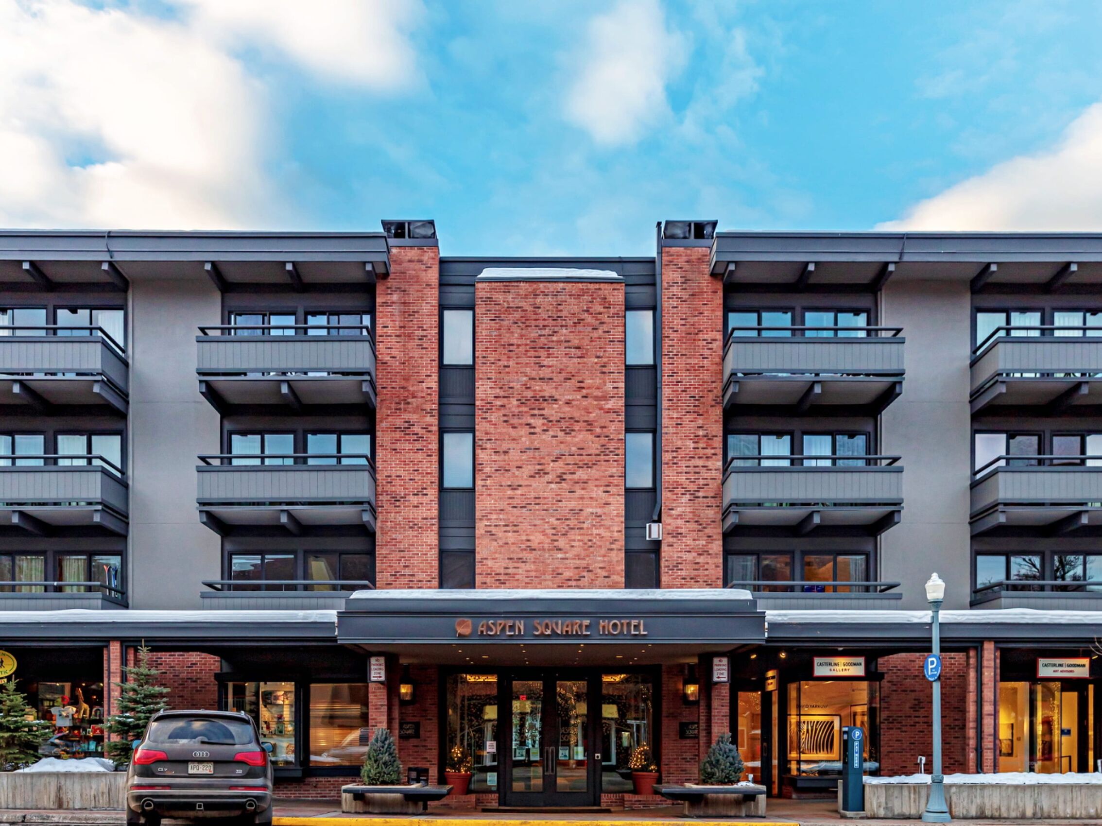 Picture of Aspen Square Condominium Hotel