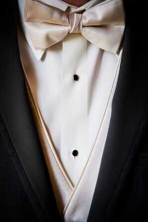 St. Petersburg, Florida Neutral Groom’s Bow Tie