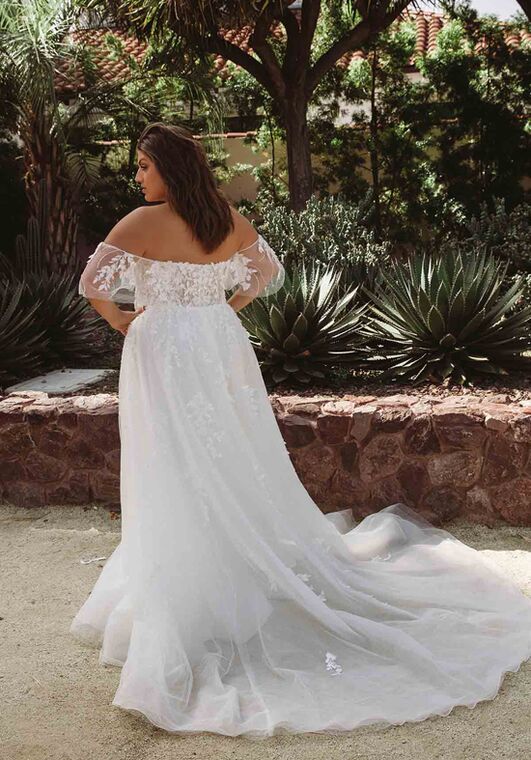 Essense of Australia D3529 plus A-Line Wedding Dress - 2