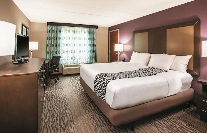 Picture of La Quinta Inn & Suites By Wyndham