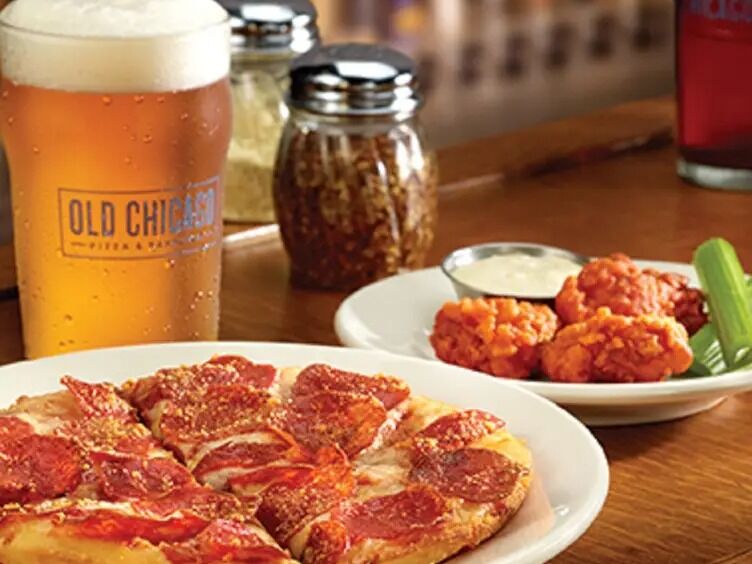 Picture of Old Chicago Pizza + Taproom