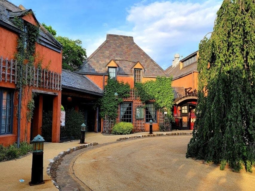 Picture of Rat's Restaurant