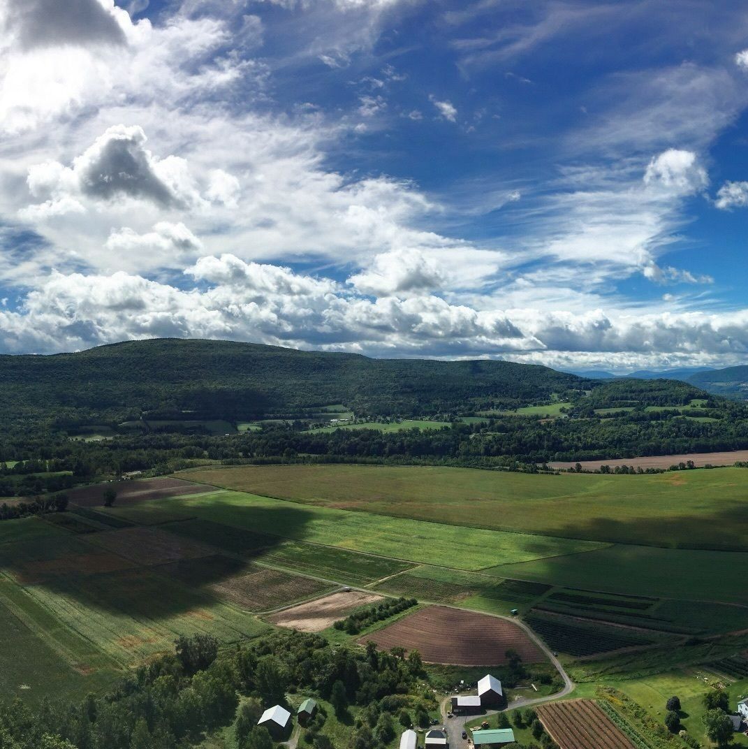 Picture of Vroman's Nose Hiking Trail