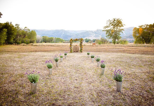 Photo: Carla Boecklin Photography // Featured: The Knot Blog