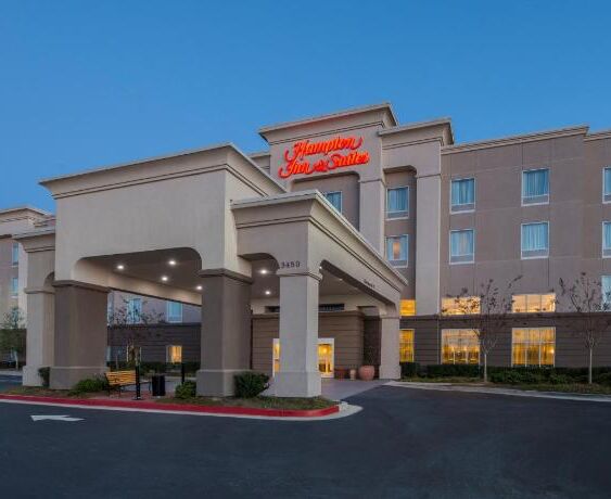 Picture of Hampton Inn & Suites Atlanta Airport