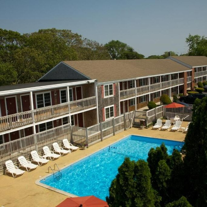 Picture of Holiday Hill Inn and Suites