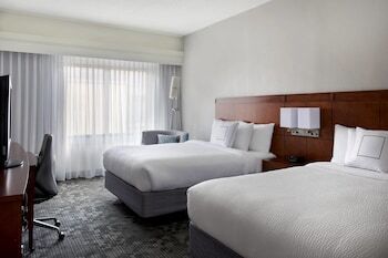 Picture of Courtyard by Marriott - Newport Middletown