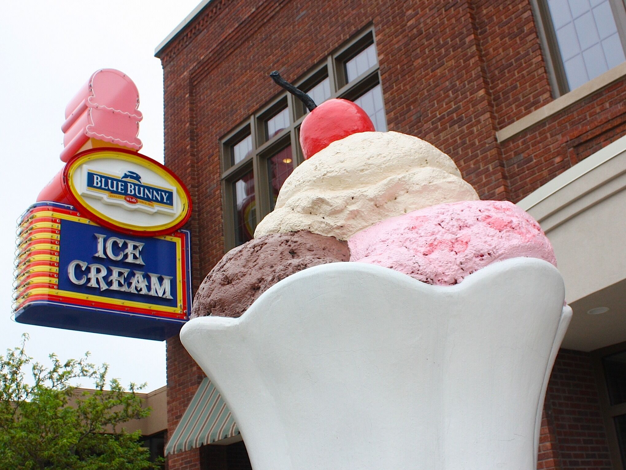 Picture of Blue Bunny Ice Cream Parlor