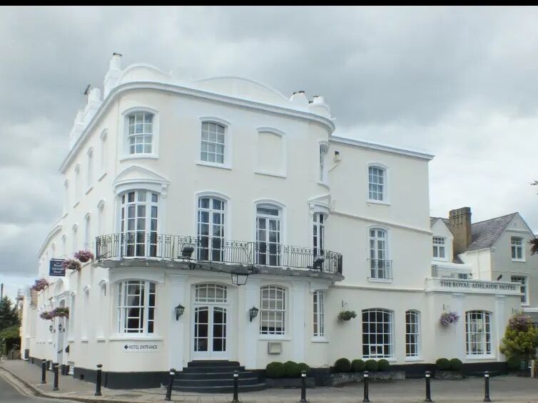 Picture of Royal Adelaide Hotel