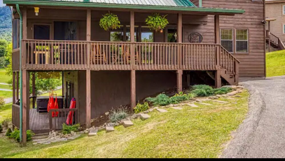 Picture of RusticValleyRetreat