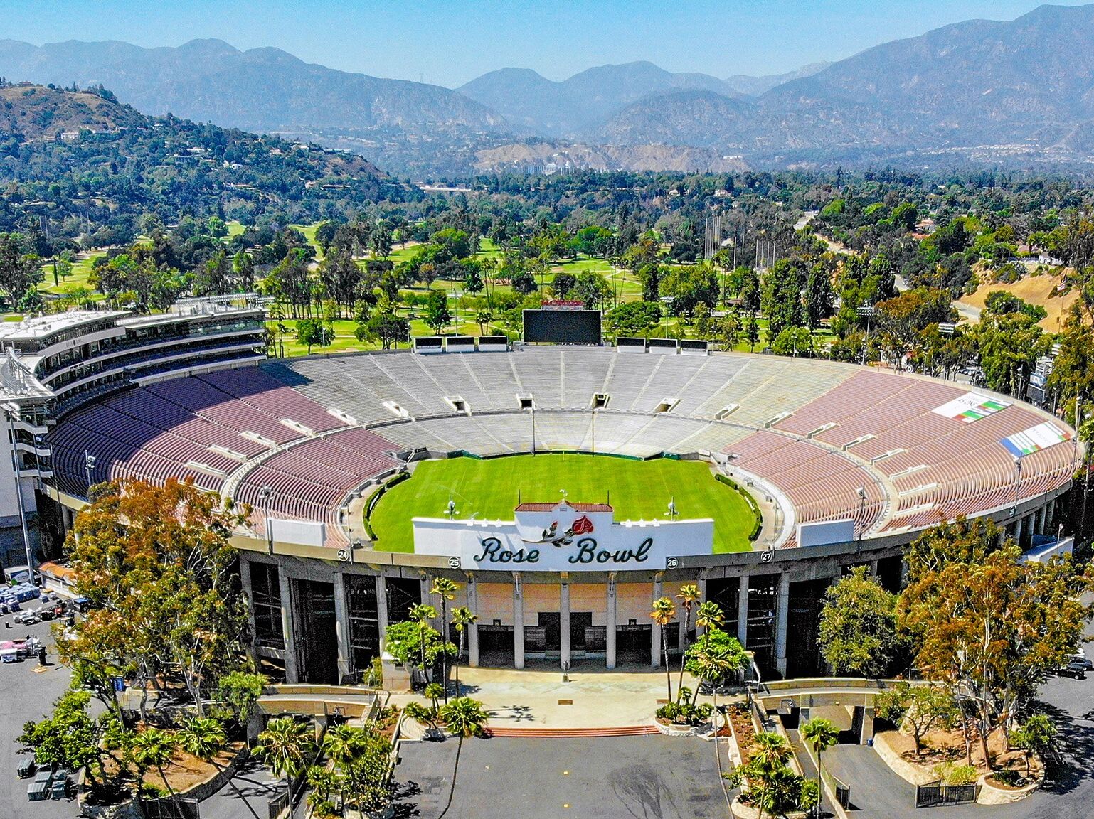 Picture of Rose Bowl Stadium