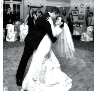 Naturally, Piper and Jim shared their first dance to Ronan Keating’s “When You Say Nothing At All,” the song that was playing when Jim proposed. The couple worked with a dance instructor to choreograph their first dance.