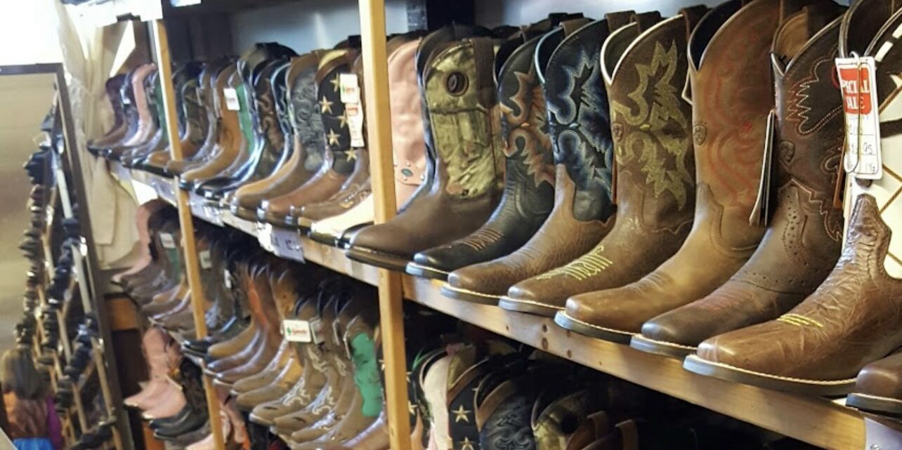Picture of J&J Western store 