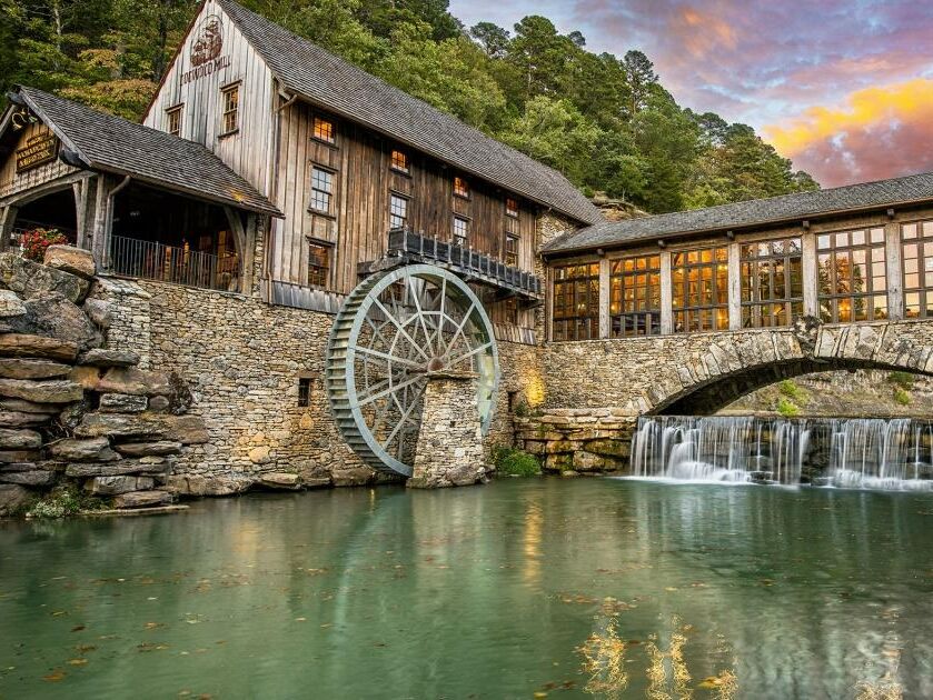 Picture of Dogwood Canyon Nature Park