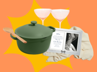 A photo collage of the best wedding gifts for couples getting married in 2023 featuring a pot, martini glasses, photo frame, and blanket