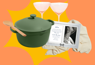 A photo collage of the best wedding gifts for couples getting married in 2023 featuring a pot, martini glasses, photo frame, and blanket