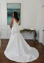 Essense of Australia D3223 plus Fit-and-Flare Wedding Dress - thumbnail - 2