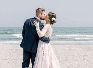 Every year, since Shannon and Taylor started dating in high school, they’ve visited Shannon’s family’s shore house. Marrying seaside was a no-brainer;