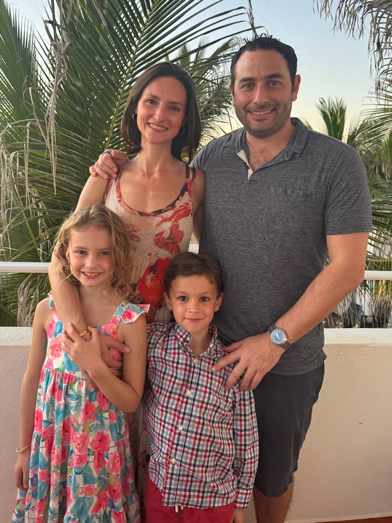 Picture of Rory, Ali, Emma and Jackson Darnay