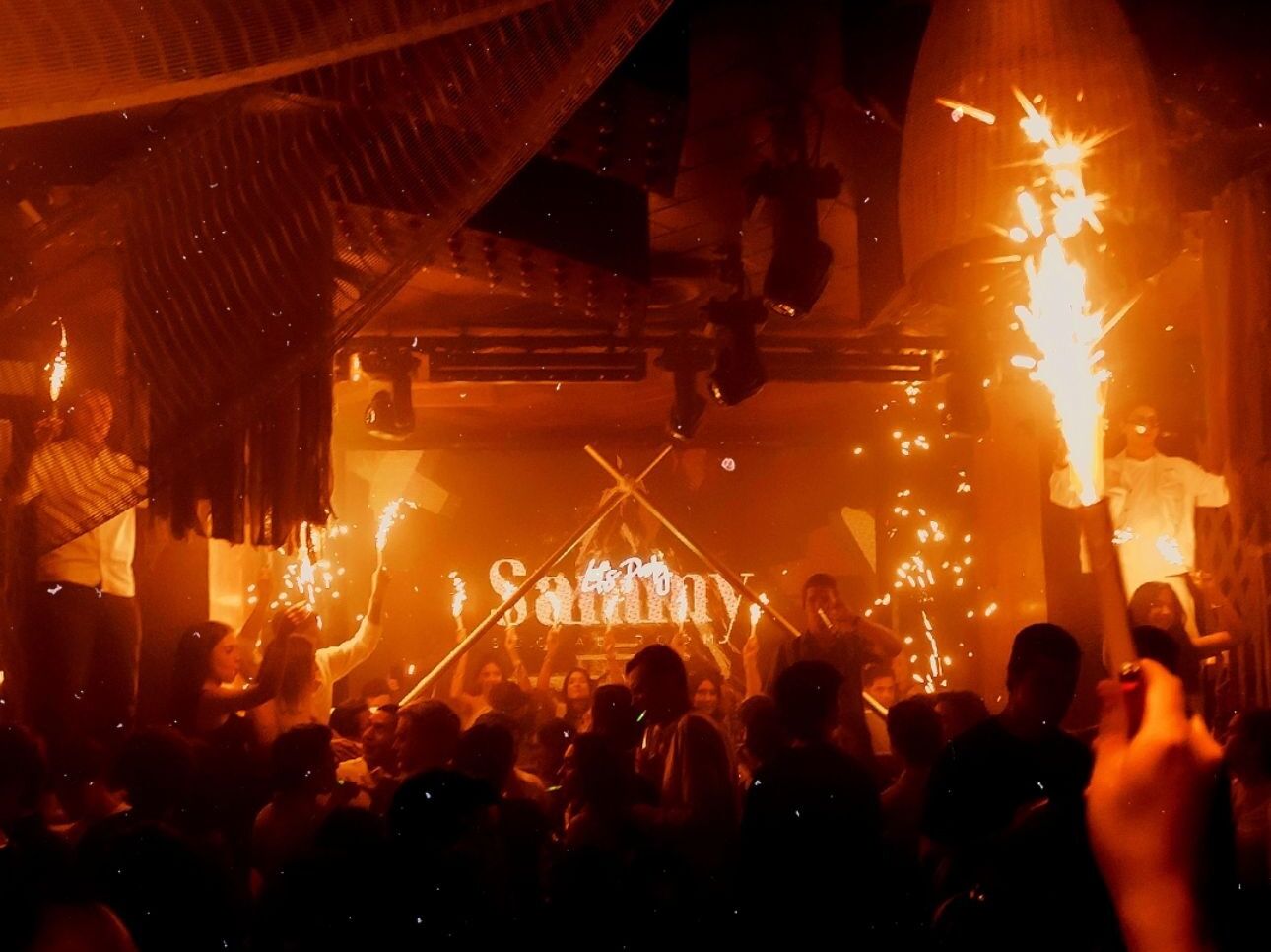 Picture of Sammy Social Room