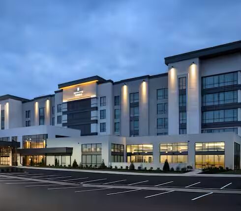 Picture of Embassy Suites by Hilton Bowling Green