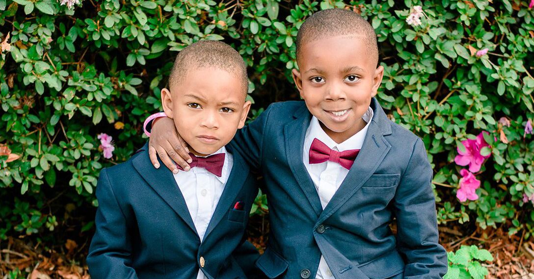 30 Ring Bearer Gifts as Cute as Your Little Helper