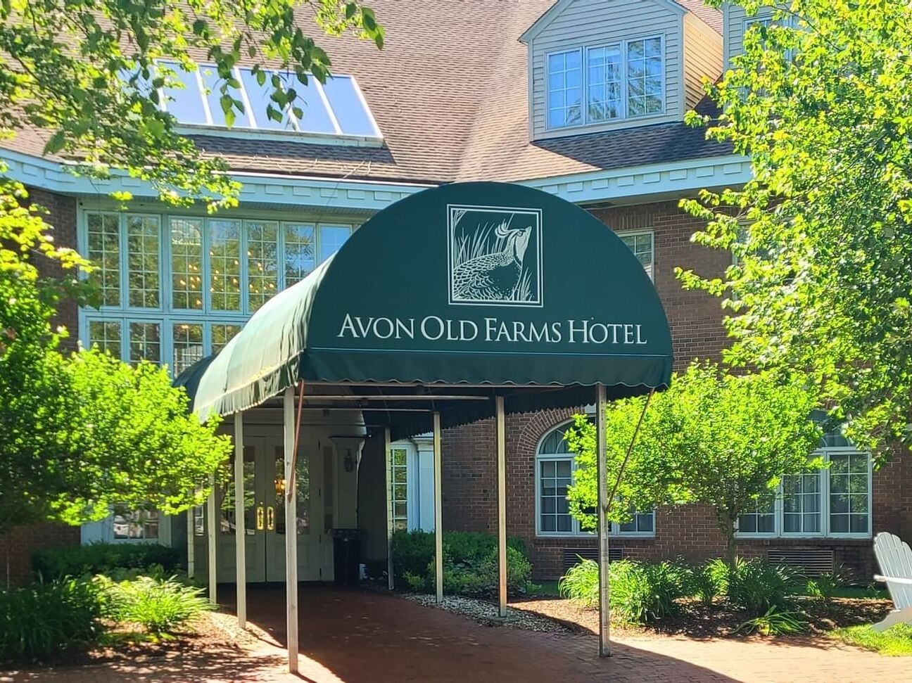 Picture of Avon Old Farms Hotel