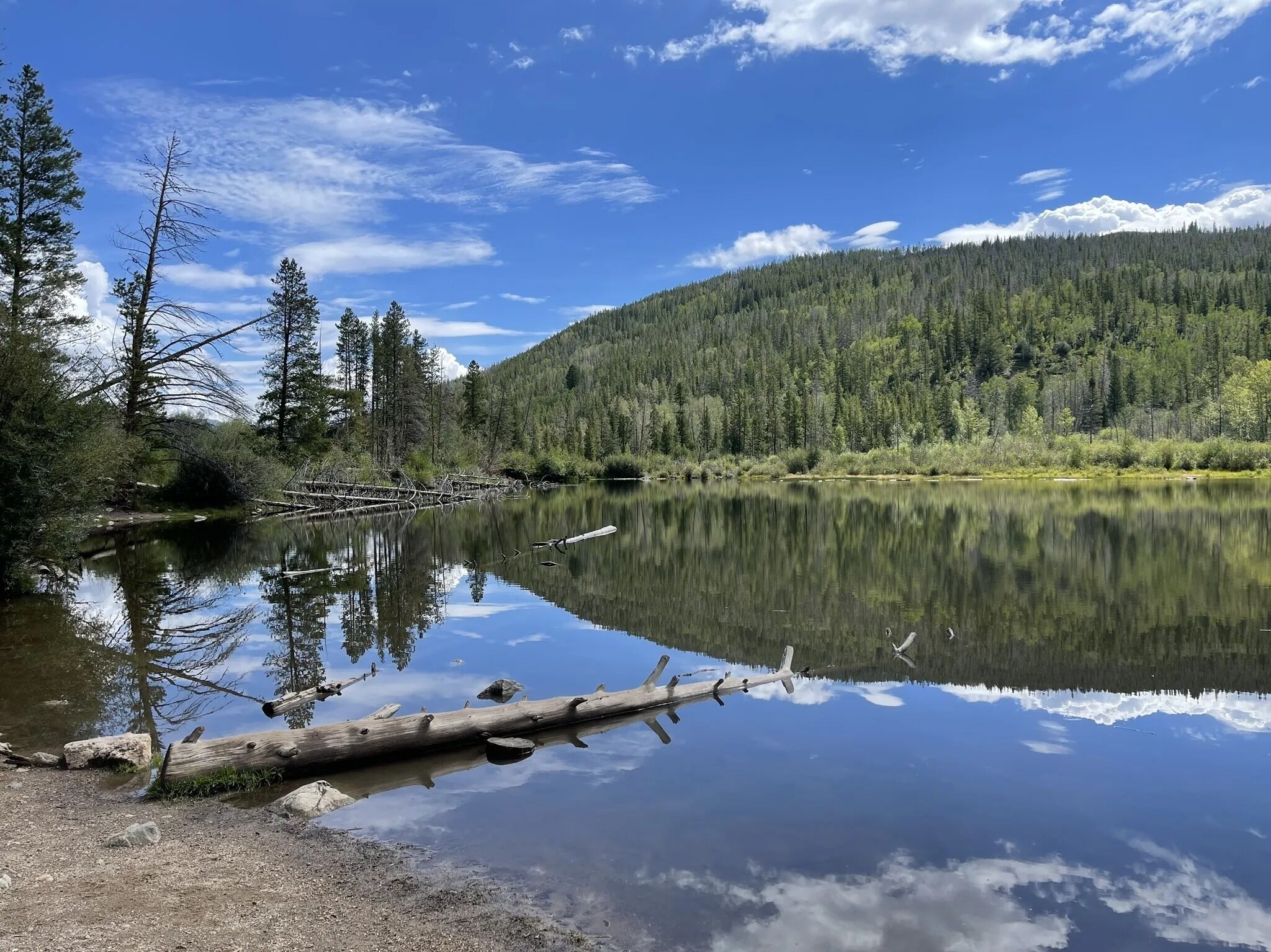Picture of Rainbow Lake via Peaks Trail