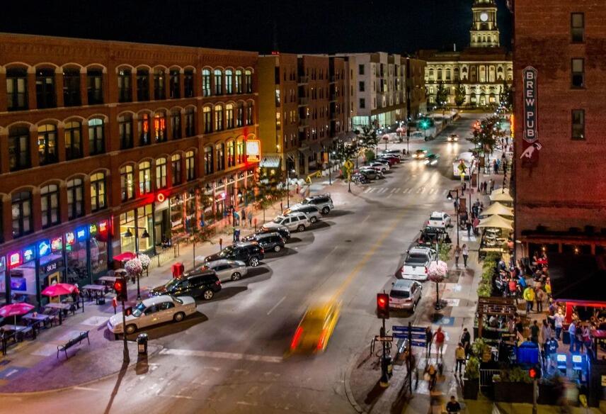 Picture of Court Avenue