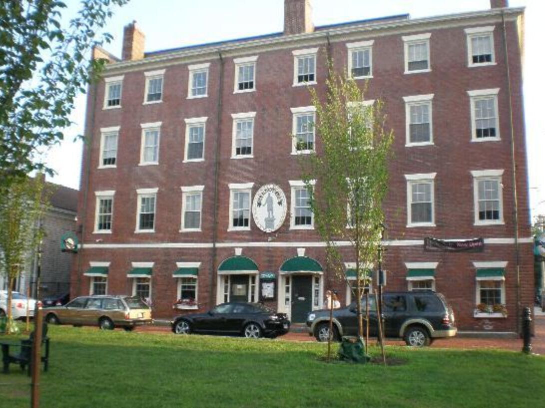 Picture of Garrison Inn Boutique Hotel