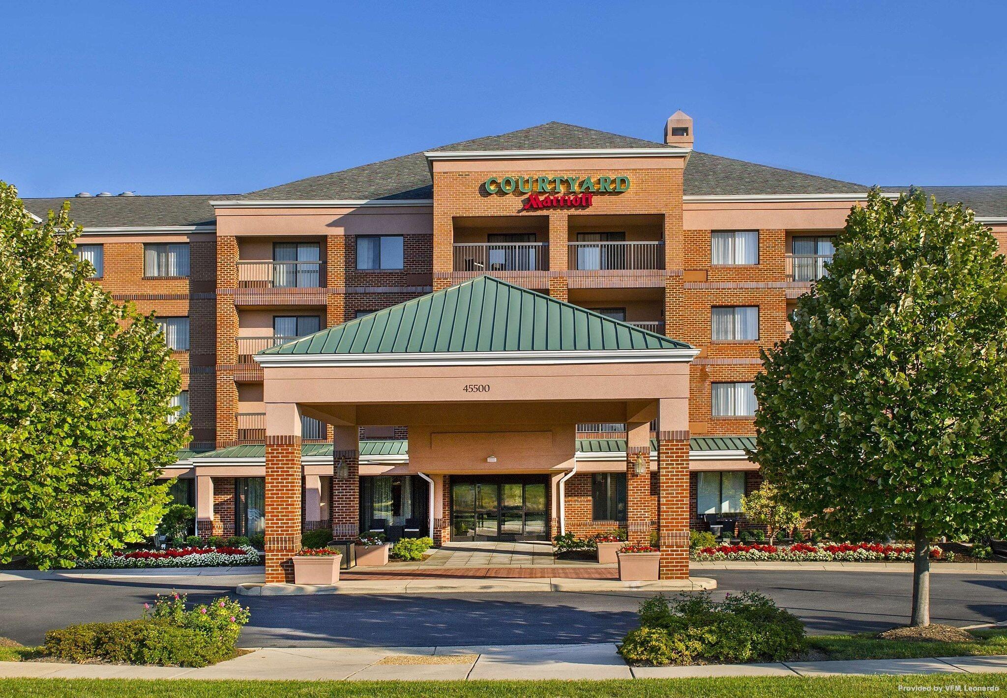 Picture of Courtyard by Marriott Dulles Town Center